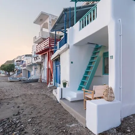 Turquoise Boathouse In Klima I Apartment *
