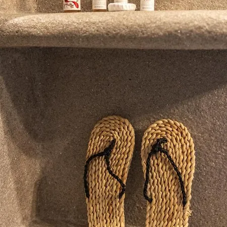 Apartment Turquoise Boathouse In I *