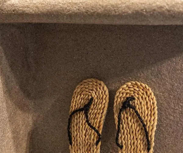 Apartment Turquoise Boathouse In I *